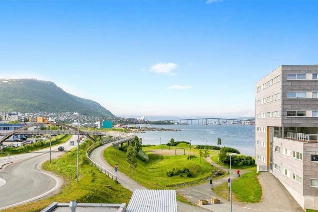Northern Dreams Apartment With Free Parking Tromsø Eksteriør billede